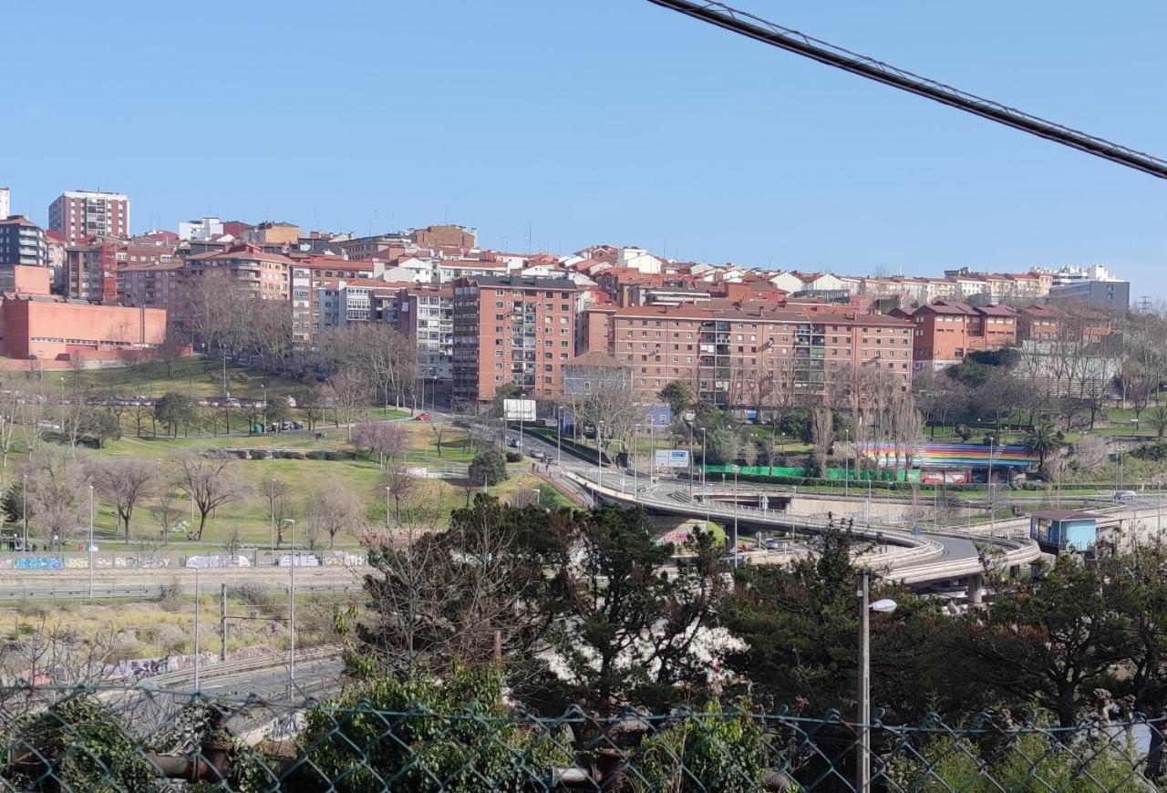 Montero Sestao Bilbao Otel Trapagaran Dış mekan fotoğraf